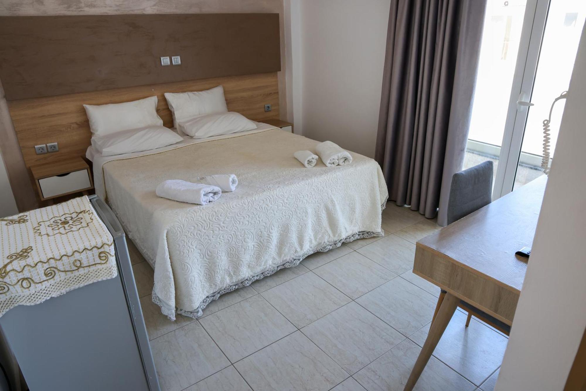 העיירה קוס Marie Hotel מראה חיצוני תמונה