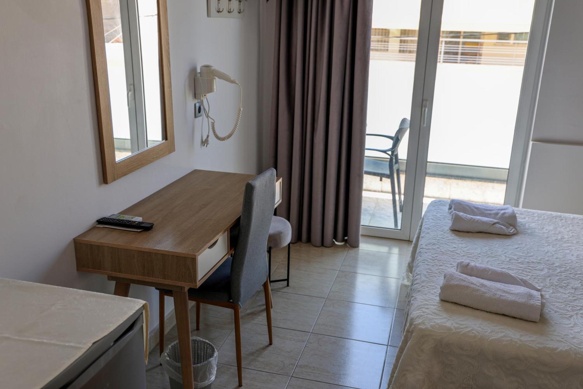 העיירה קוס Marie Hotel מראה חיצוני תמונה